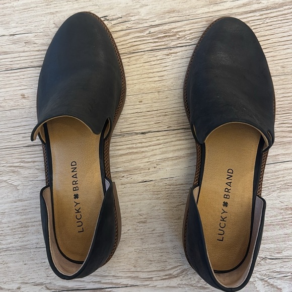 Lucky Brand Gennifa Black Leather Cutout Slip On Loafer Size 6M - Picture 6 of 8